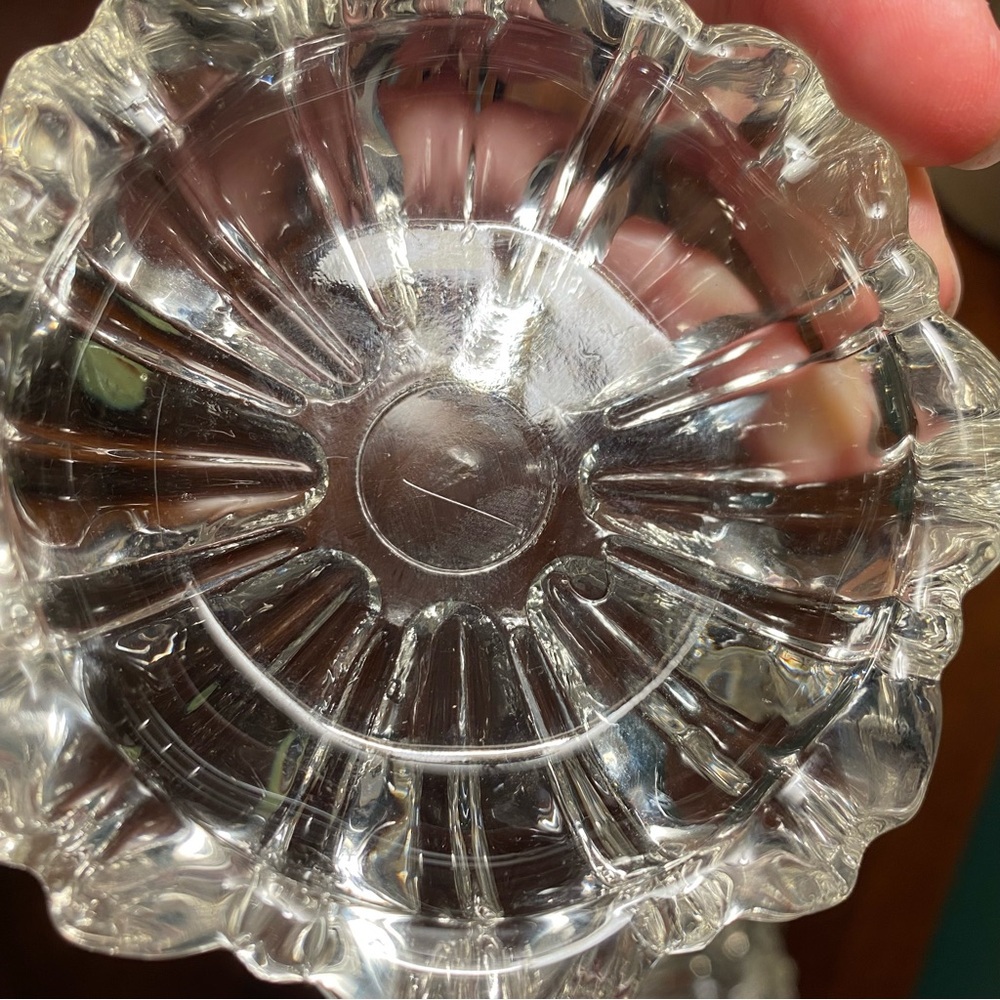 Hazel-Atlas nesting floral ashtrays - Picture 6 of 6